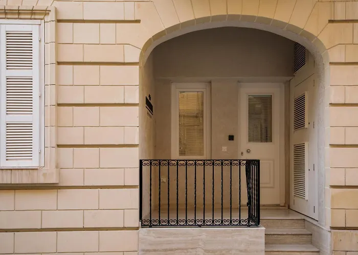 Luxury & Modern Near Seafront Sbor2-1 * Sliema